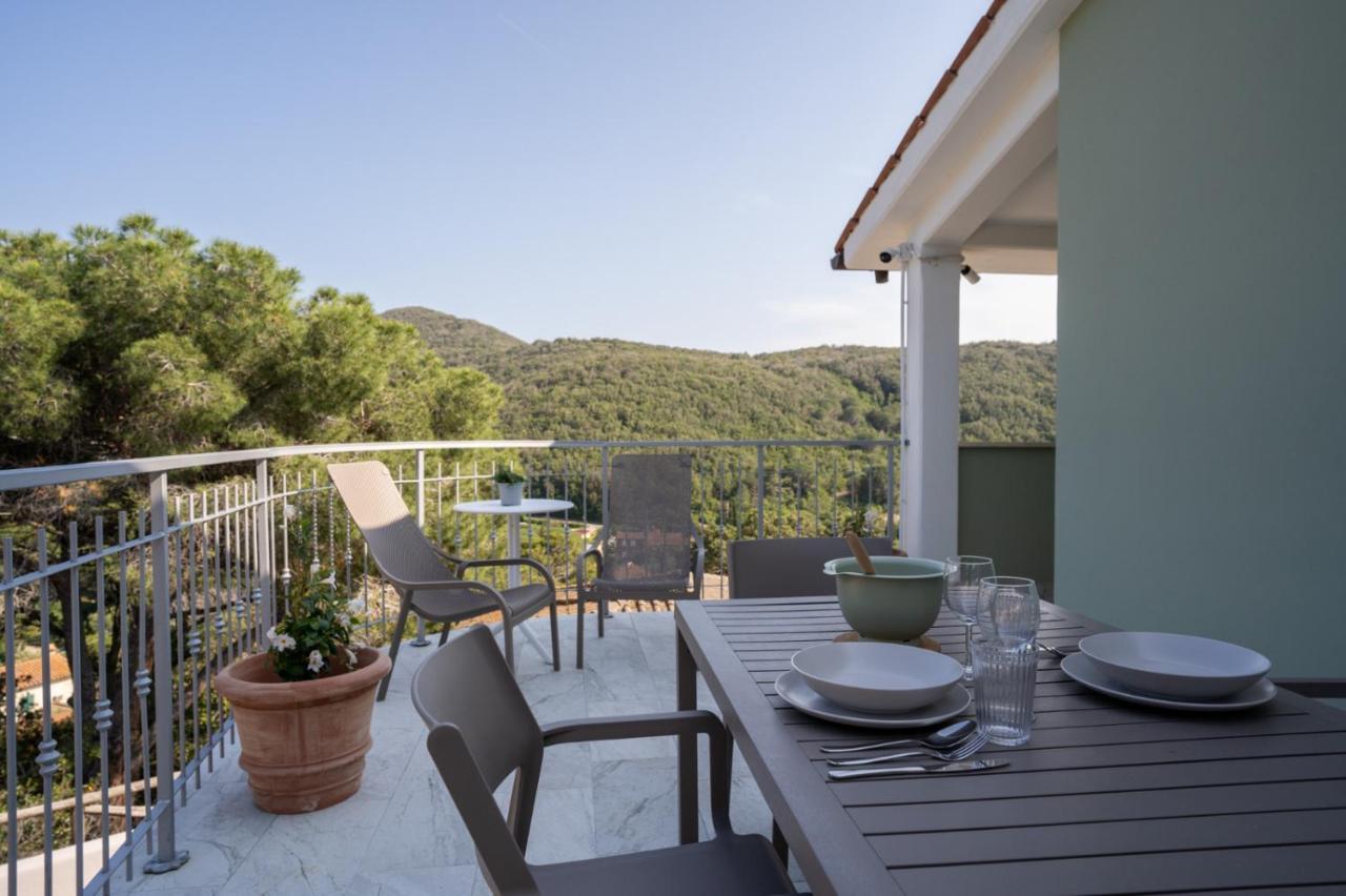Elbitat Homes Bagnaia  Luaran gambar