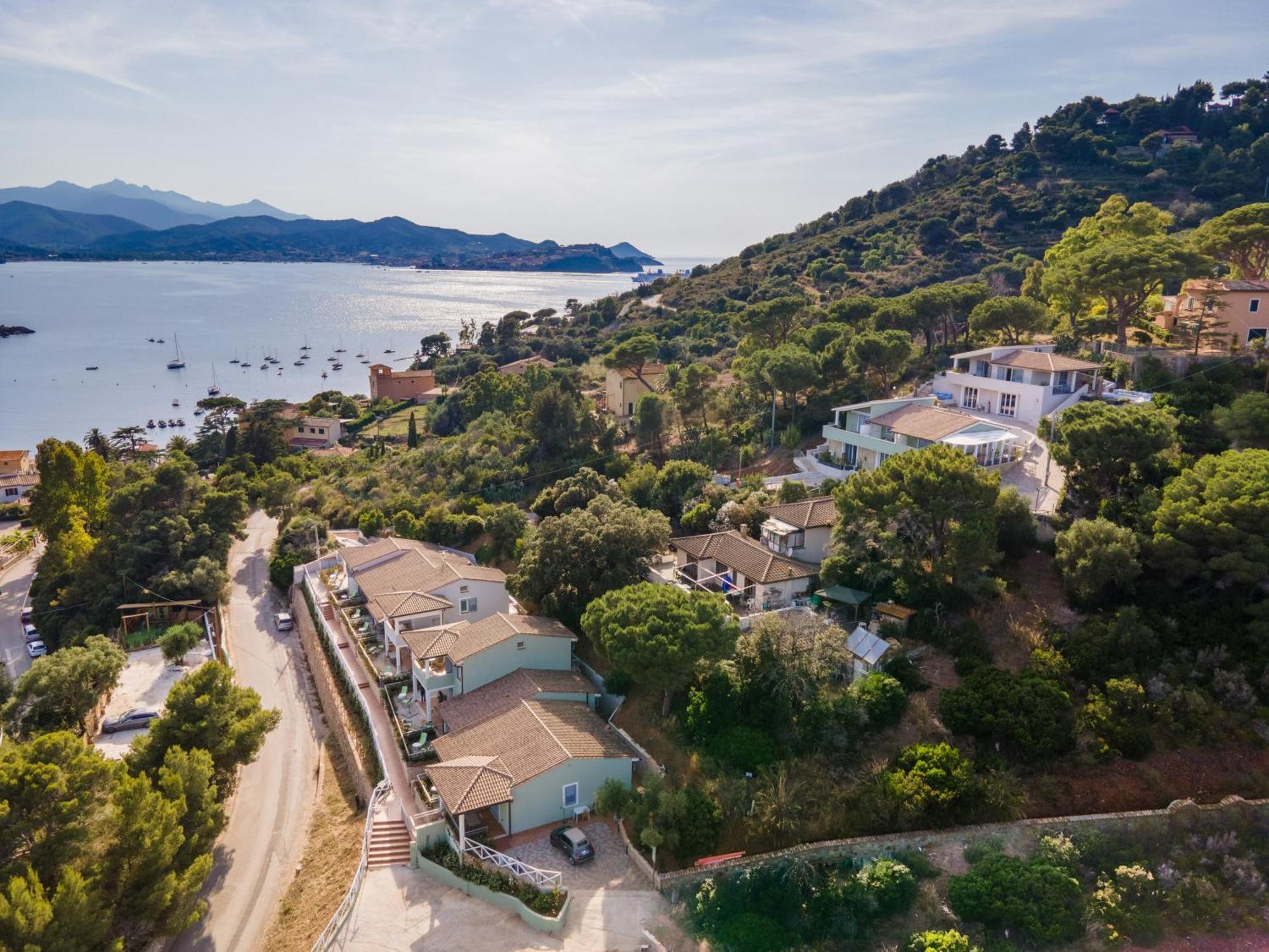 Elbitat Homes Bagnaia  Luaran gambar